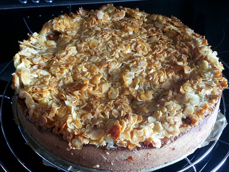 Apfel-Bienenstich-Kuchen von monro470| Chefkoch