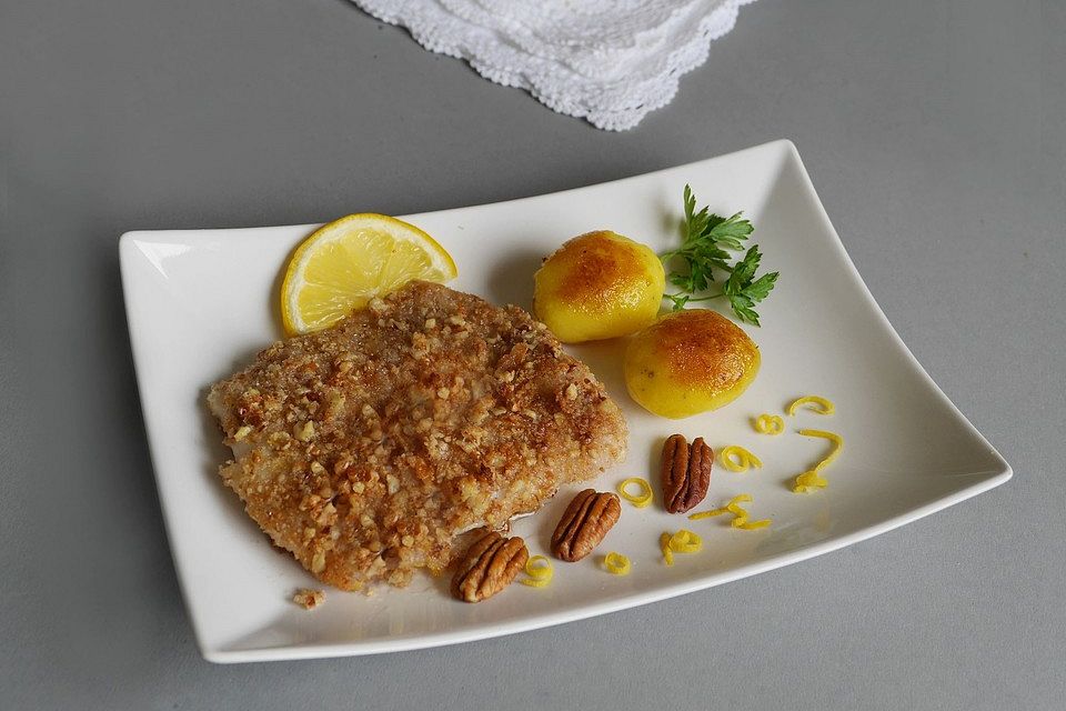 Fischfilets mit Pekannuss-Panko-Panierung