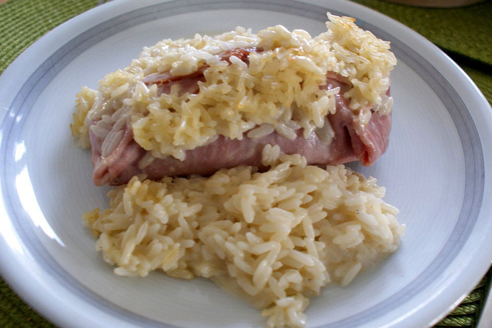 Chicoree mit Schinken, Reis und Käse