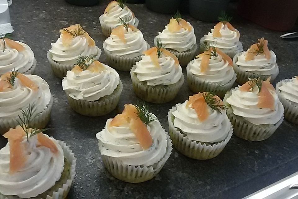 Frischkäse-Lachs-Cupcakes