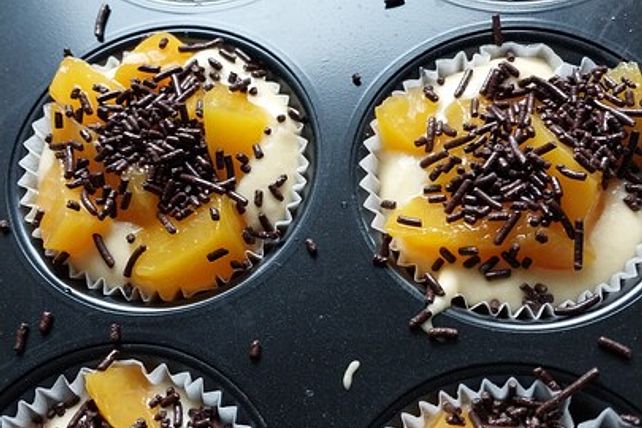 sunshines Vanille-Pfirsich-Joghurt-Muffins von sunshine111264| Chefkoch