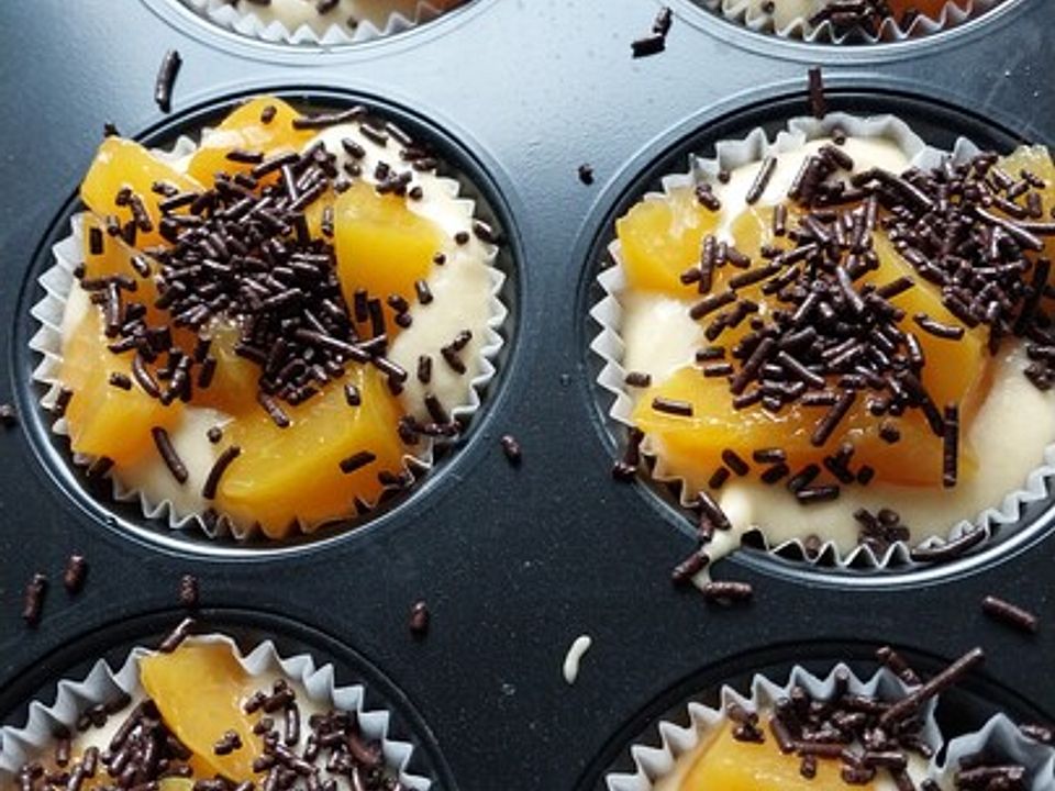 sunshines Vanille-Pfirsich-Joghurt-Muffins von sunshine111264| Chefkoch