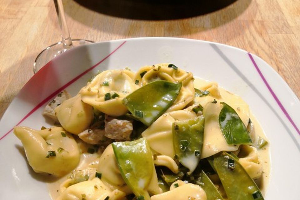 Schnelle Tortelloni-Steak-Pfanne