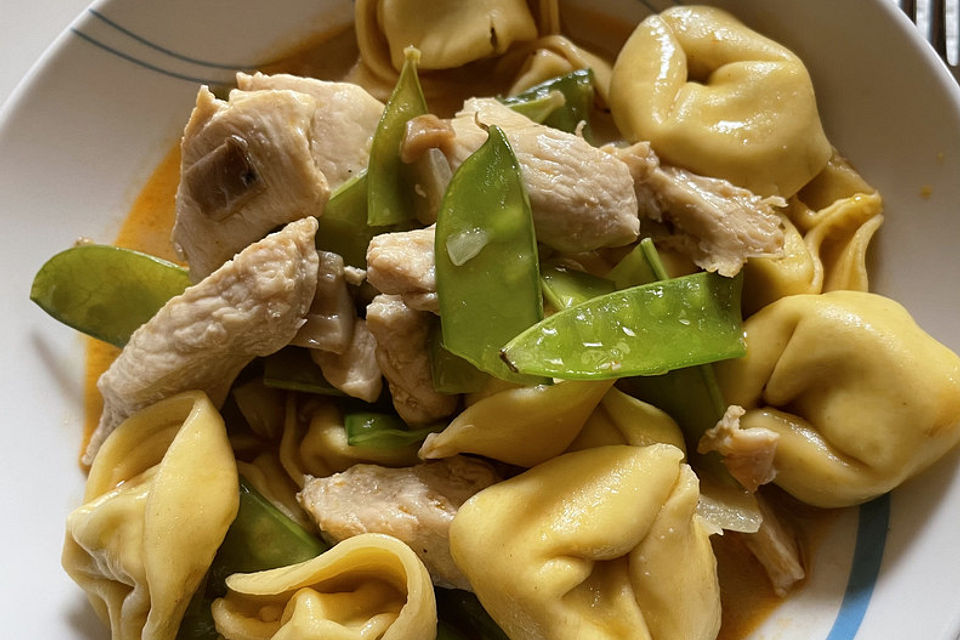 Schnelle Tortelloni-Steak-Pfanne