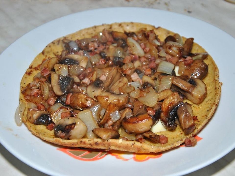 Pilz-Zwiebel-Omelette mit Schinkenwürfeln von Patrik-o-Guinness| Chefkoch