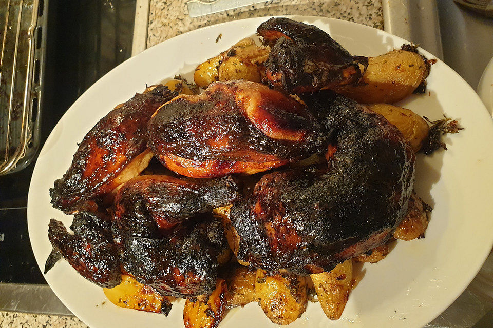 Balsamico-Honig-Hähnchen mit Rosmarin-Knoblauch-Kartoffeln