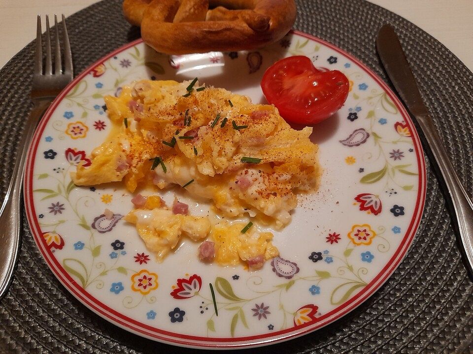 Rührei mit Speck, Schnittlauch und Knoblauch von Errol1982| Chefkoch
