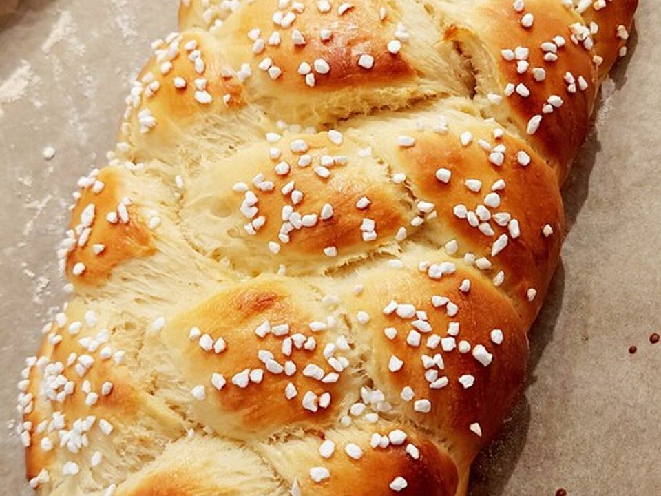 Brioche / Geflochtener BriocheZopf von kochkinoDE Chefkoch