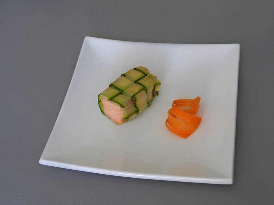 Lachs im geflochtenen Zucchinimantel von ars_vivendi| Chefkoch