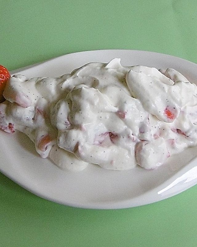 Erdbeeren mit Vanillesahne