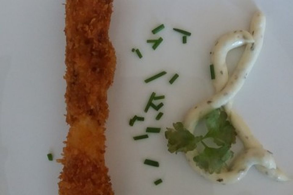 Frittierter Spargel mit Schinken in Panko