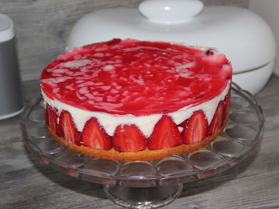 Sommerliche Erdbeer-Torte von dieterle6282| Chefkoch