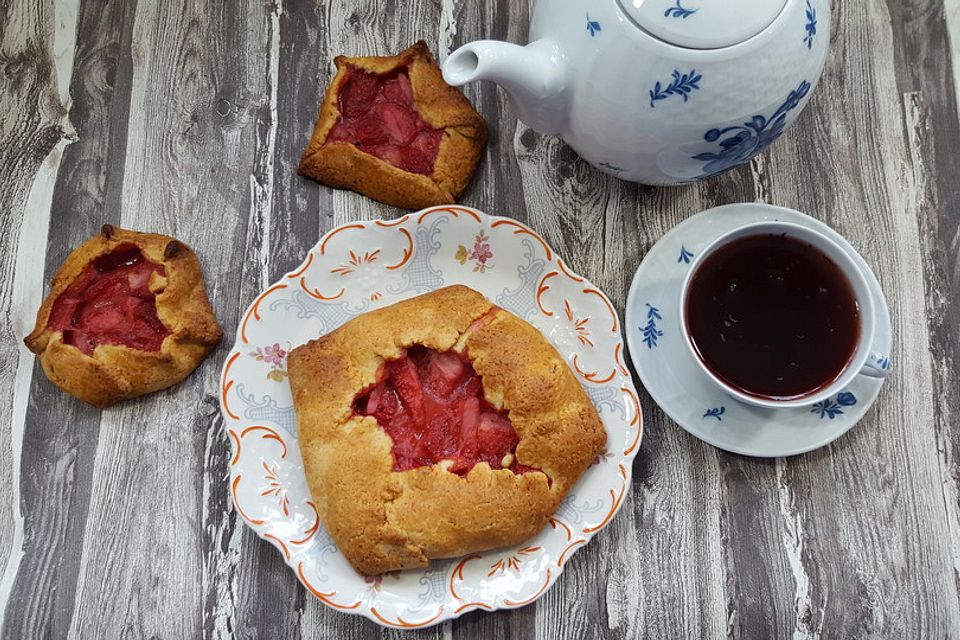 Mini Erdbeer-Galettes