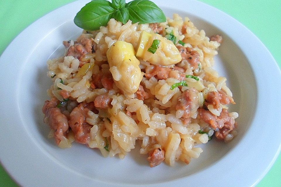 Risotto mit Spargel und Bratwurst