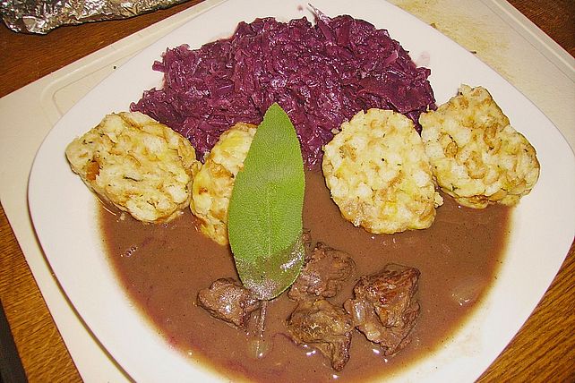 Italienisches Rindsragout in Zwiebel - Salbeisauce von löwe1| Chefkoch