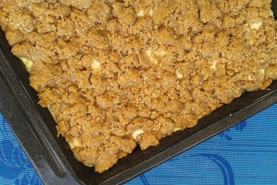 Streusel-Schmandkuchen mit Kokosflocken