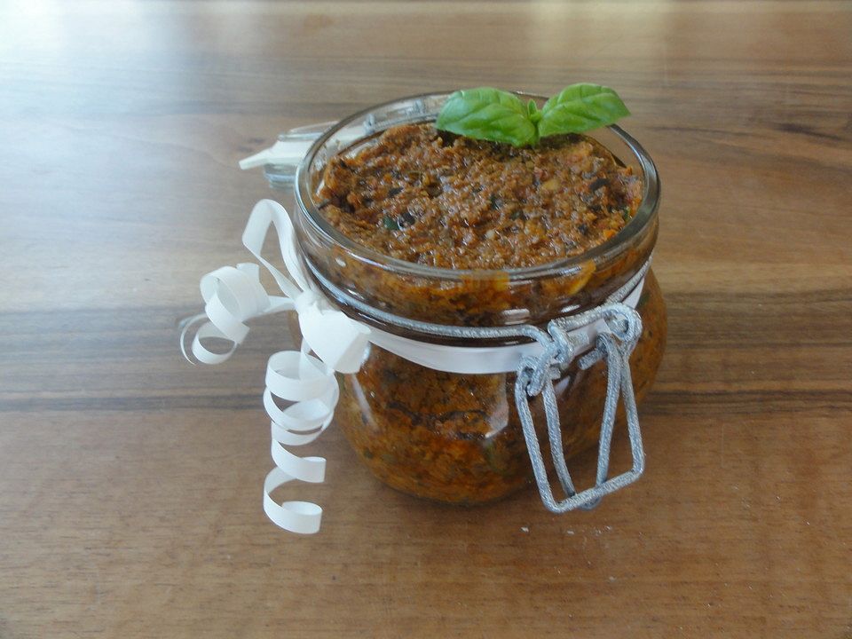 Tomaten-Oliven-Paste von isabelle_delphine| Chefkoch