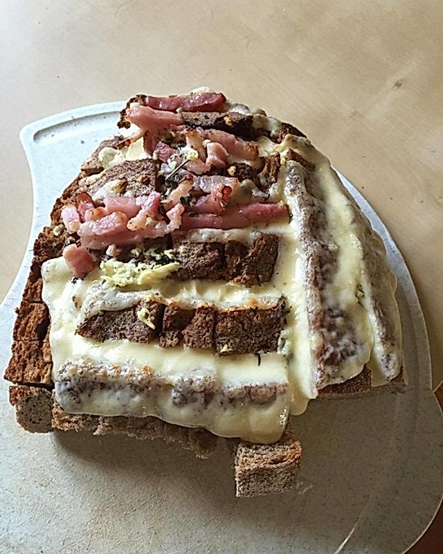 Käse-Bacon-Brot