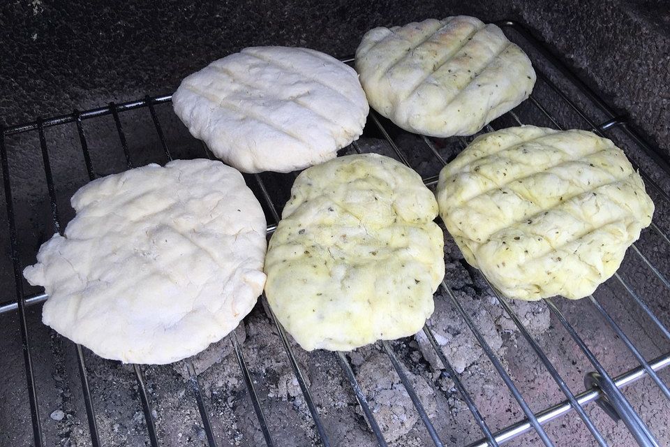 Super einfaches Grillbrot mit Joghurt