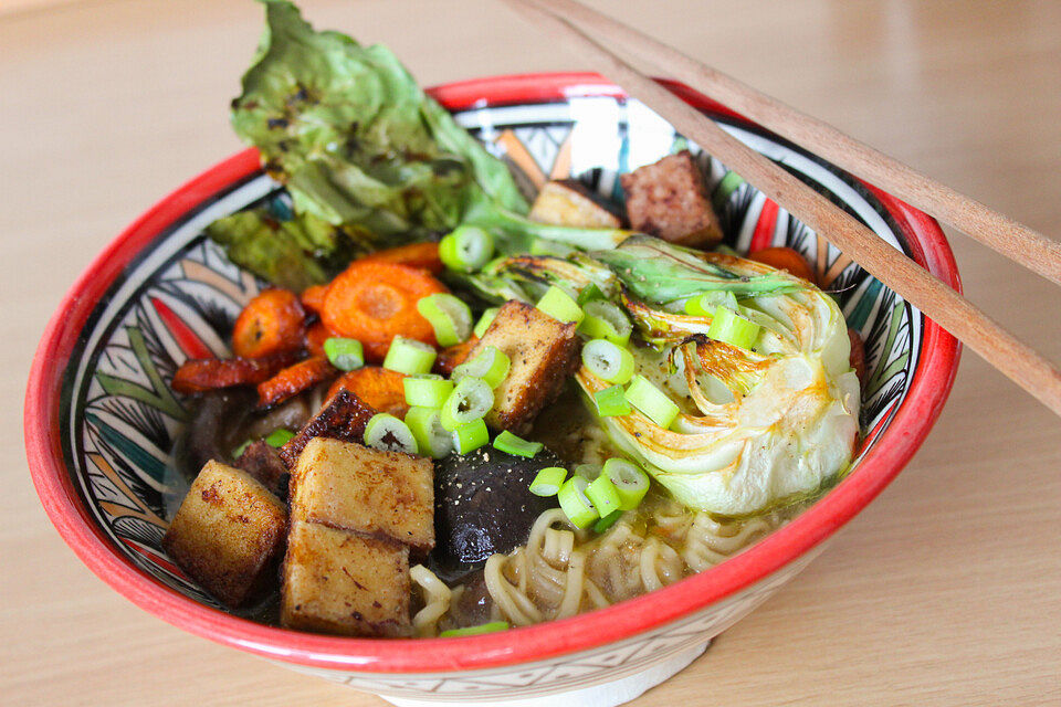 Vegane Ramen-Suppe