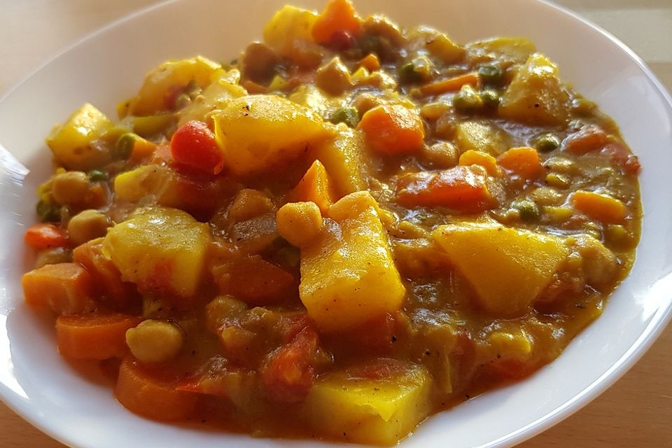 Schnelles veganes Kartoffel-Curry