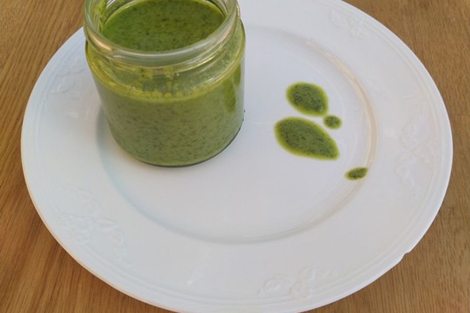 Frisches Bärlauch-Pesto