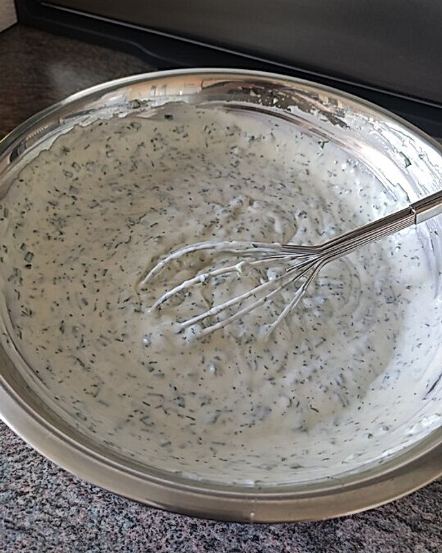 Franks cremiges Joghurt-Salatdressing