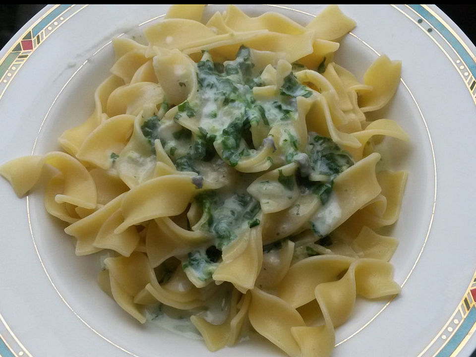 Nudeln mit Gorgonzola-Spinat-Sauce von Davinakocht | Chefkoch