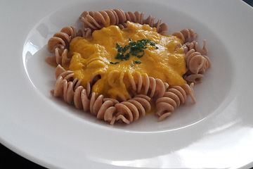 Vollkornnudeln An Karotten Kokos Sauce Von Aurora Sun Chefkoch 