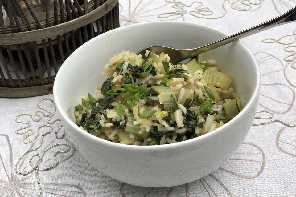 Einfache Pak Choi Ingwer Pfanne mit Reis