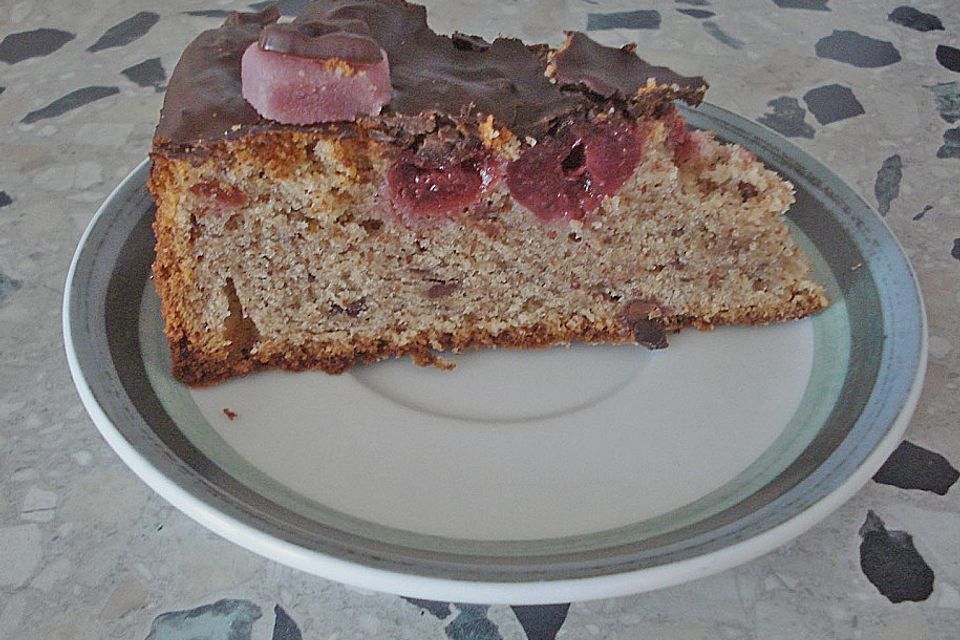 Kirsch - Schokokuchen mit Nüssen