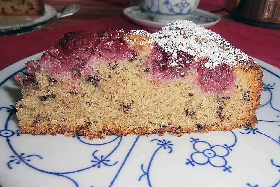 Kirsch - Schokokuchen mit Nüssen