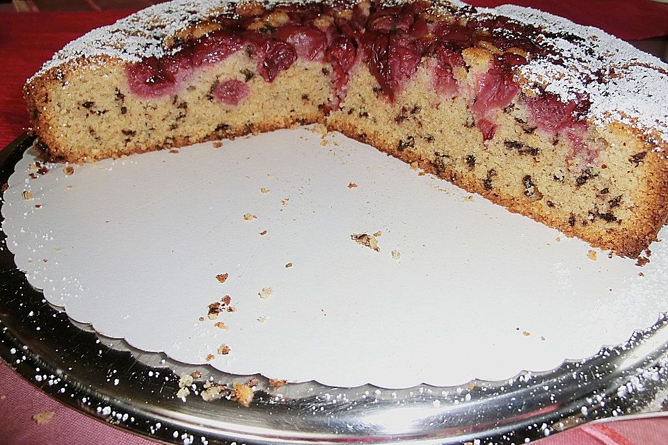 Kirsch - Schokokuchen mit Nüssen