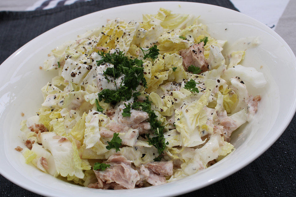 Chinakohlsalat mit Sahne - Thunfisch Soße