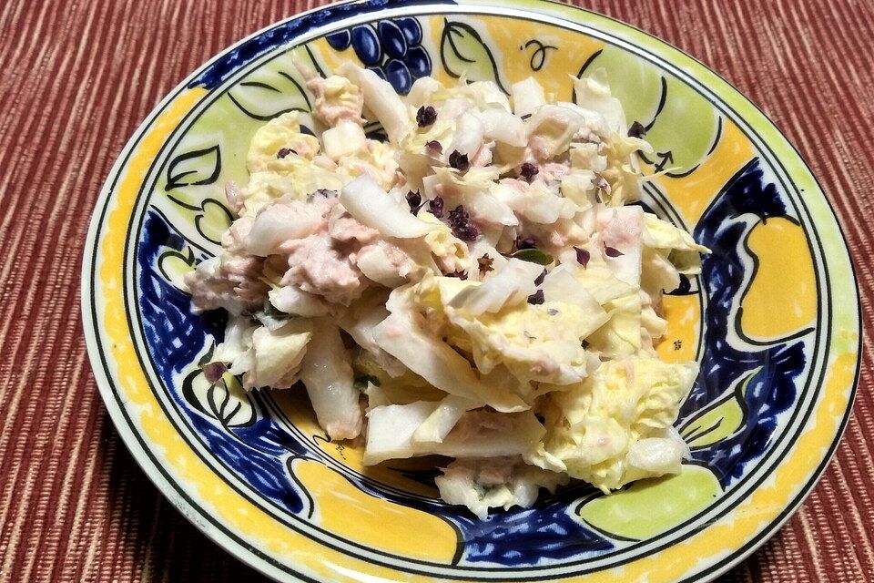 Chinakohlsalat mit Sahne - Thunfisch Soße