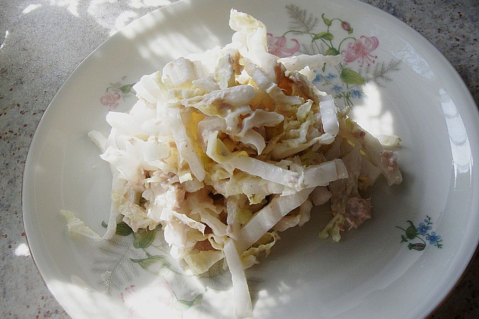 Chinakohlsalat mit Sahne - Thunfisch Soße