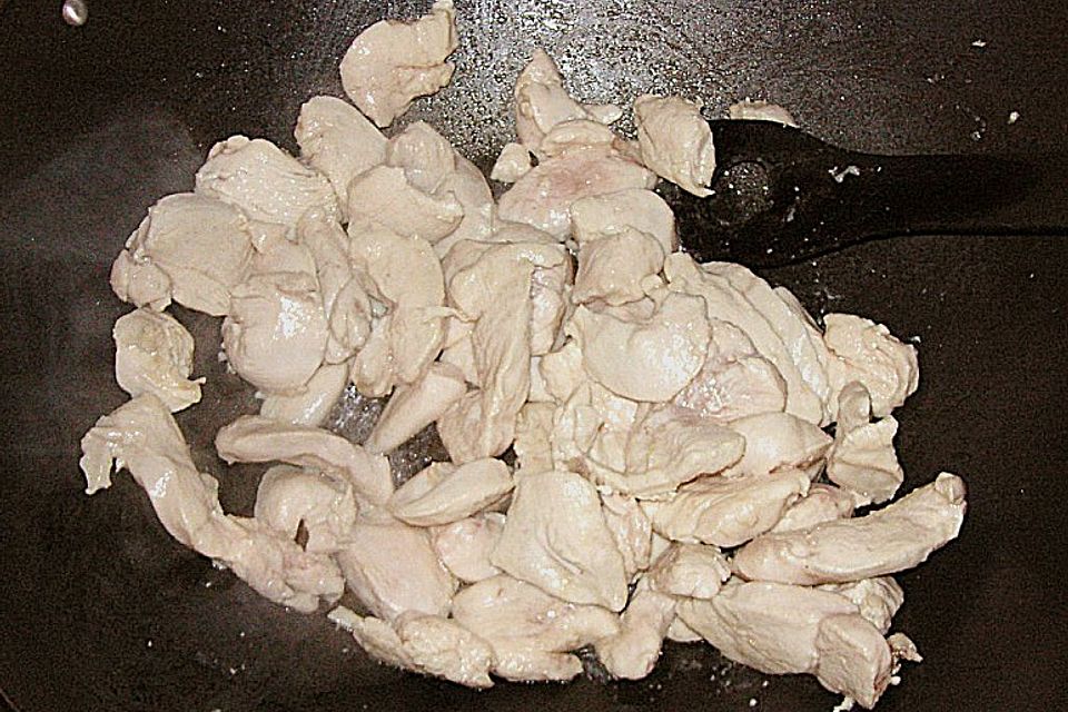 Hähnchengeschnetzeltes LF30 Hähnchengeschnetzeltes LF30