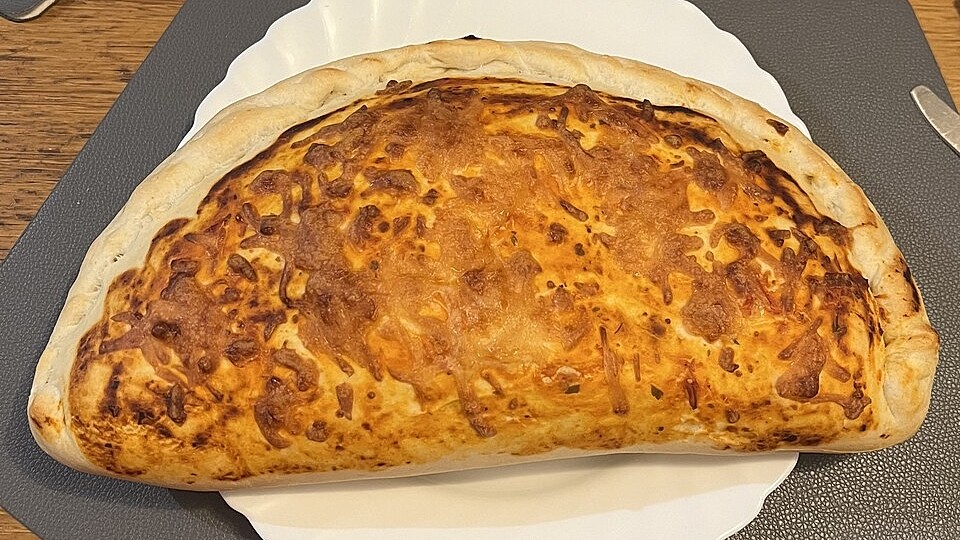 Calzone von GueCyprus