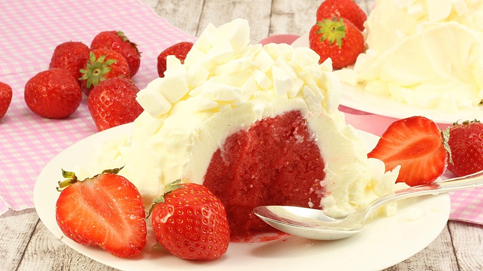 Frozen Yogurt-Erdbeer-Bombe von amerikanisch-kochenDE