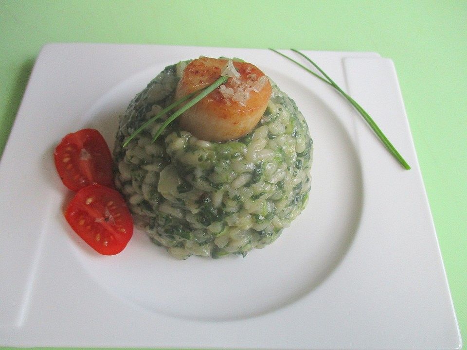 Spinat-Risotto mit Jakobsmuscheln von movostu| Chefkoch