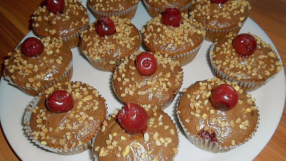 Kirsch - Nougat - Muffins von sonne3009