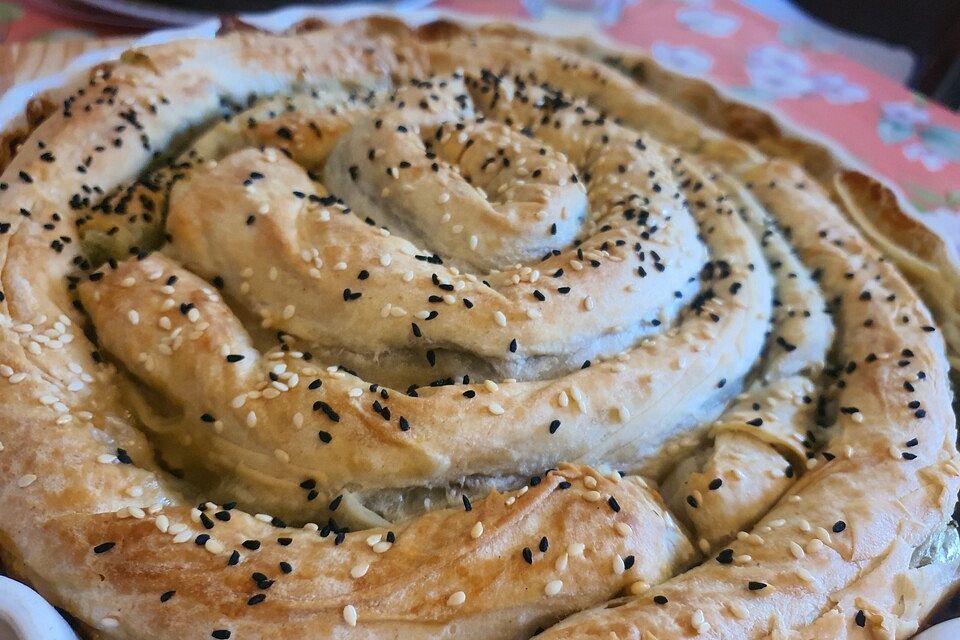 Sigara Börek mit Spinat und Feta Füllung