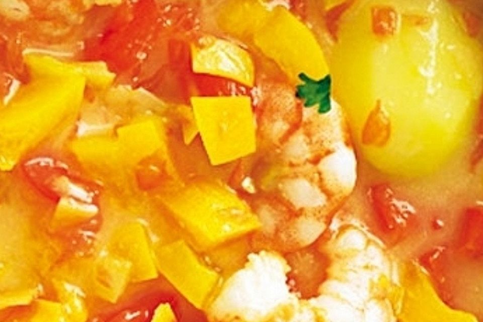 Fruchtiger Garnelentopf mit Paprika, Chili, Kokos und Mango