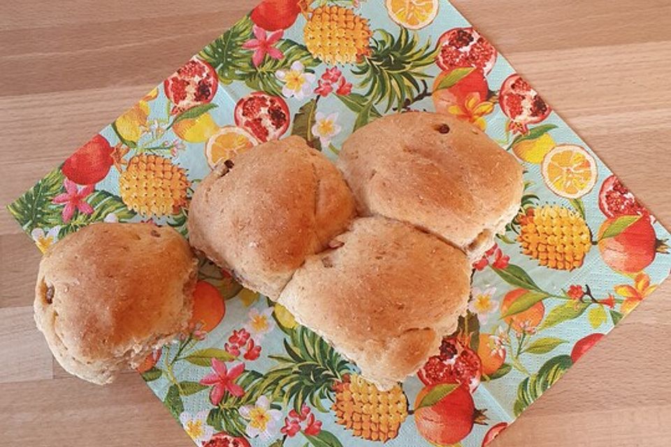 Dinkelhefezopf oder Rosinenbrötchen