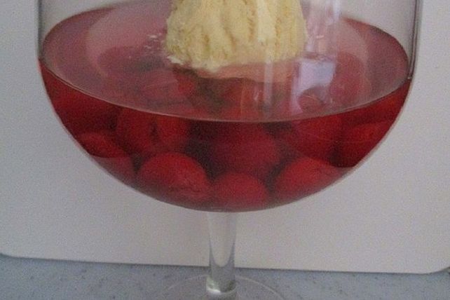 Wodka - Bowle von MaikNadi| Chefkoch