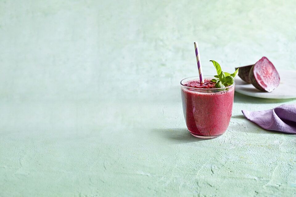 Rote-Bete-Basilikum-Smoothie à la Gabi