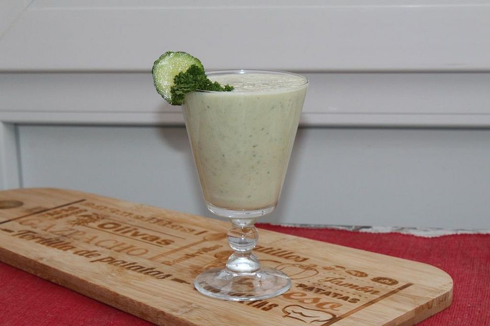 Avocado-Gurken-Smoothie à la Gabi