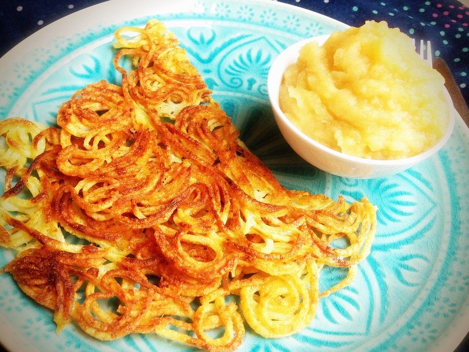 Kartoffelnudel-Rösti mit Apfelmus von energybird| Chefkoch