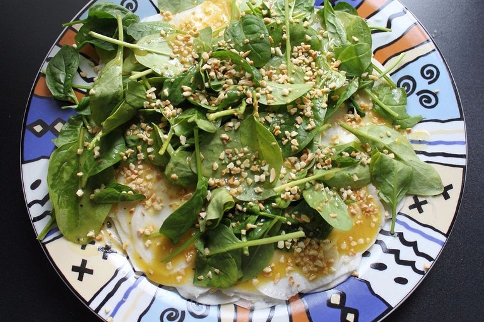 Mairüben-Carpaccio mit Honig-Senf-Dressing