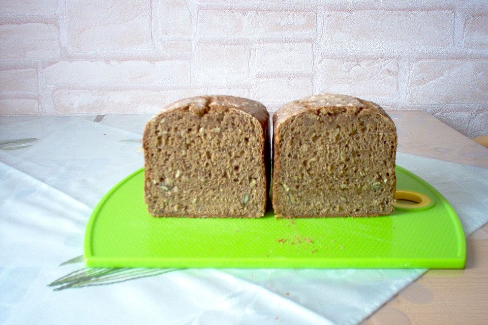 Körnerbrot für den Brotbackautomaten